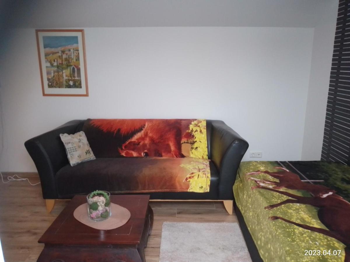 Apartamento Am Bahnhof Werneuchen Exterior foto