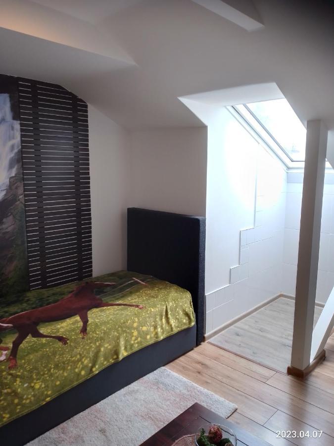 Apartamento Am Bahnhof Werneuchen Exterior foto