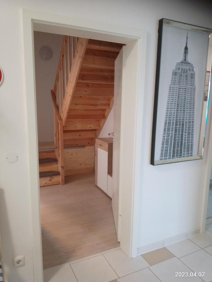 Apartamento Am Bahnhof Werneuchen Exterior foto